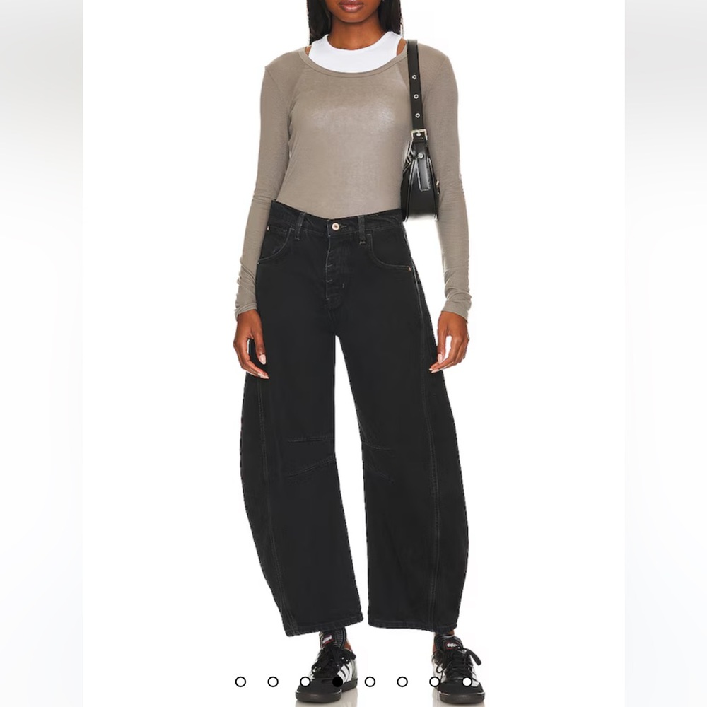 We The Free Good Luck Mid Rise Jeans in Soundwave
Free People, size 25